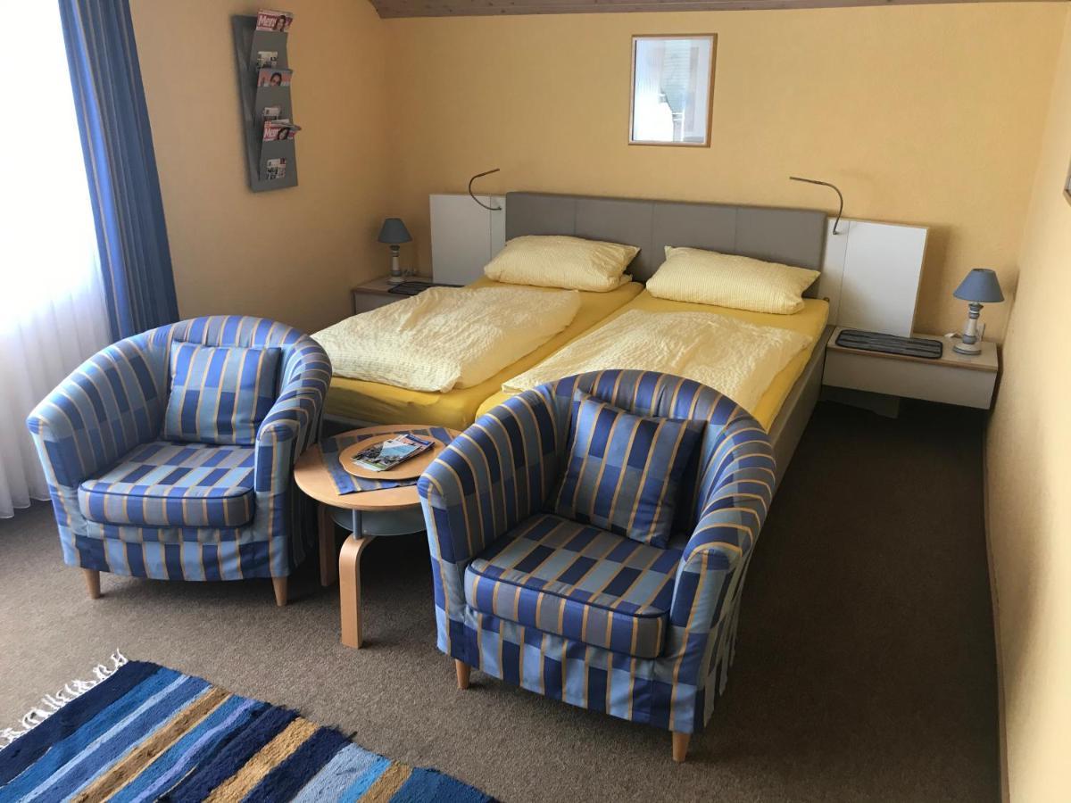 Pension-Ferienwohnung Liesbachtal Direkt Am Waldrand Bayerische Rhoen Schönau an der Brend 外观 照片