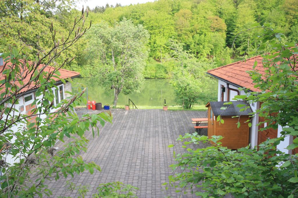Pension-Ferienwohnung Liesbachtal Direkt Am Waldrand Bayerische Rhoen Schönau an der Brend 外观 照片